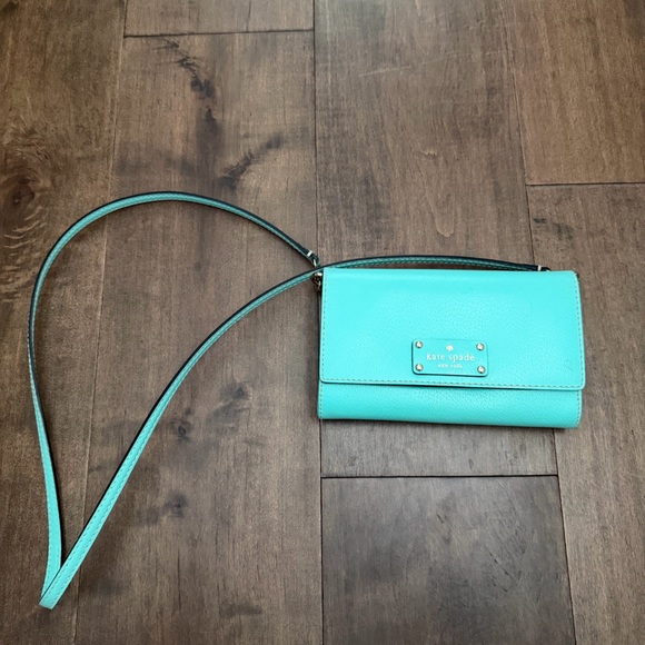 kate spade Handbags - Kate Spade Aqua Blue Crossbody Bag